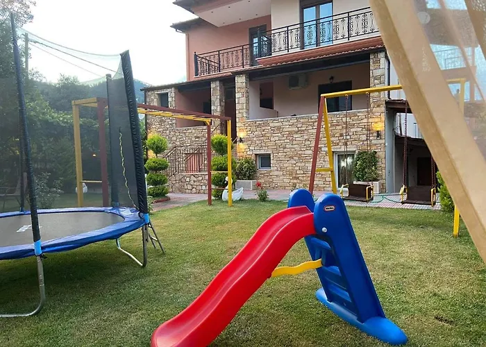 Πανσιόν Anna Paradise