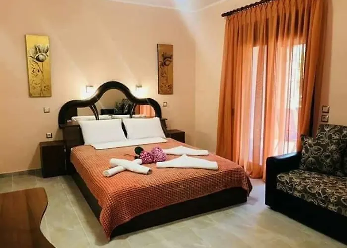 Anna Paradise Πανσιόν 3*